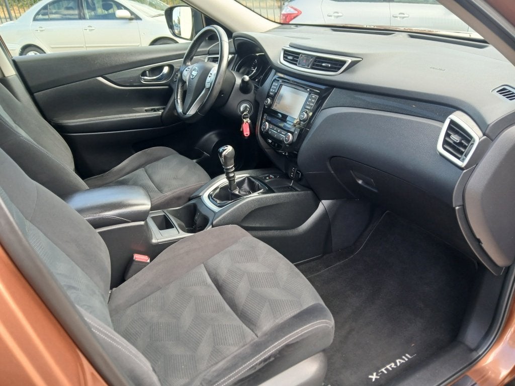 Foto 13 van Nissan X-Trail 1.6 dCi 153.000Km Nap/Pano/Dealer auto/Topsta