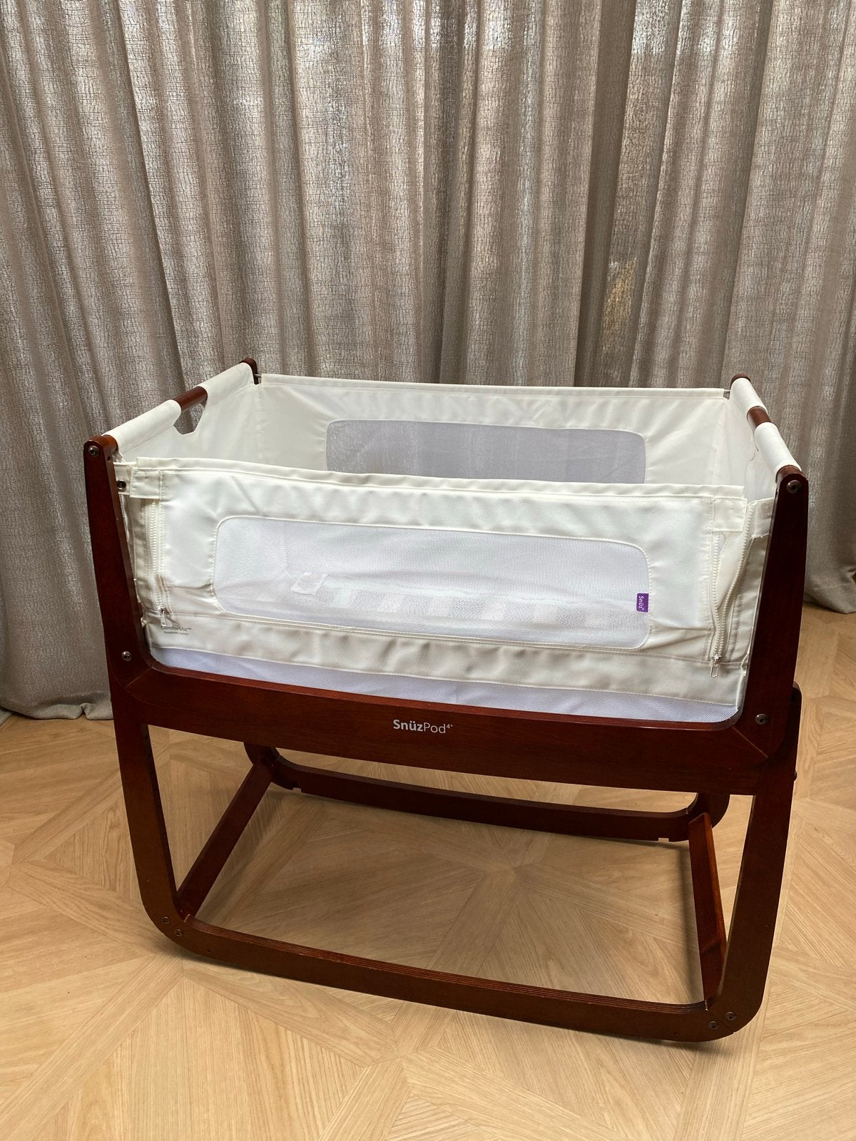 Snüzpod 4 Co-Sleeper Wieg met Matras en Matjes, Ophalen, Gebruikt, Wieg
