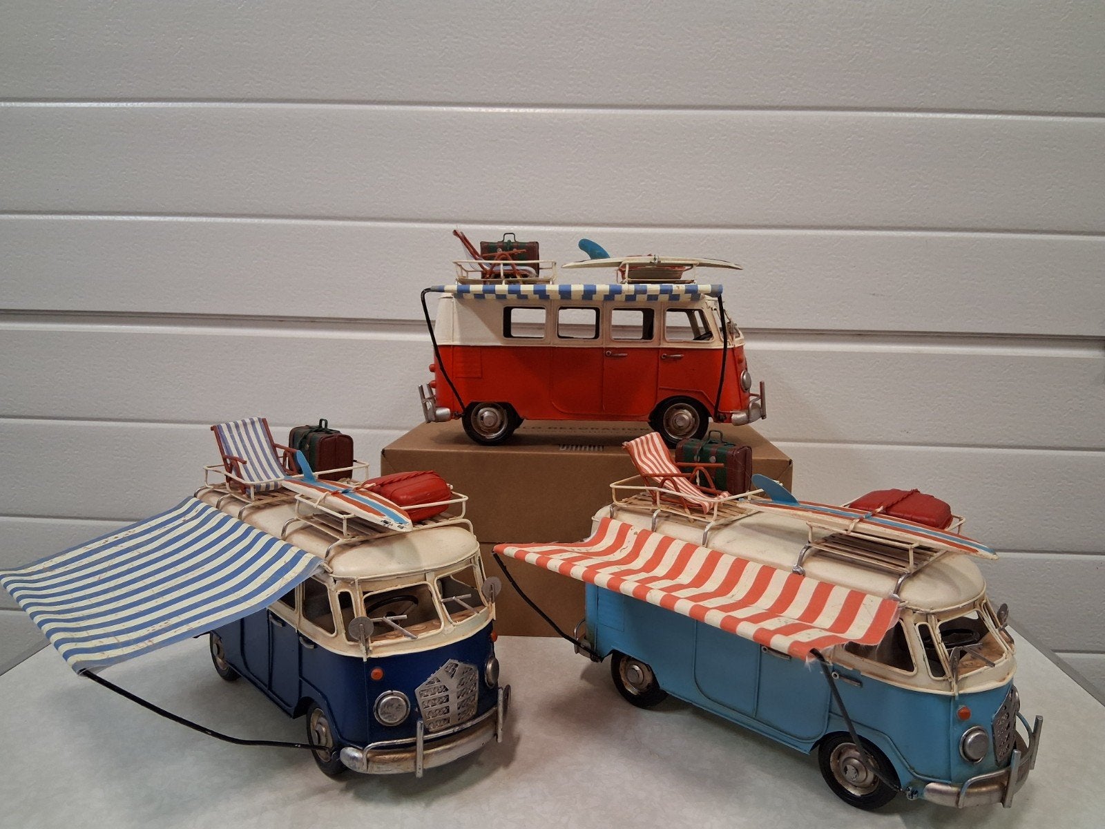 Camper-bus met luifel, decoratie