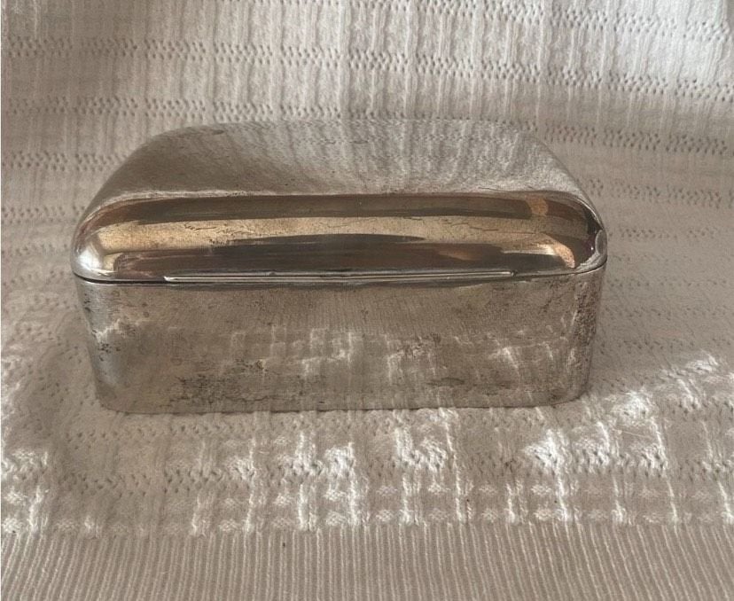 Antiek zilveren sigarettendoosje, gemaakt van 800 zilver, Antiek en Kunst, Ophalen of Verzenden, Zilver