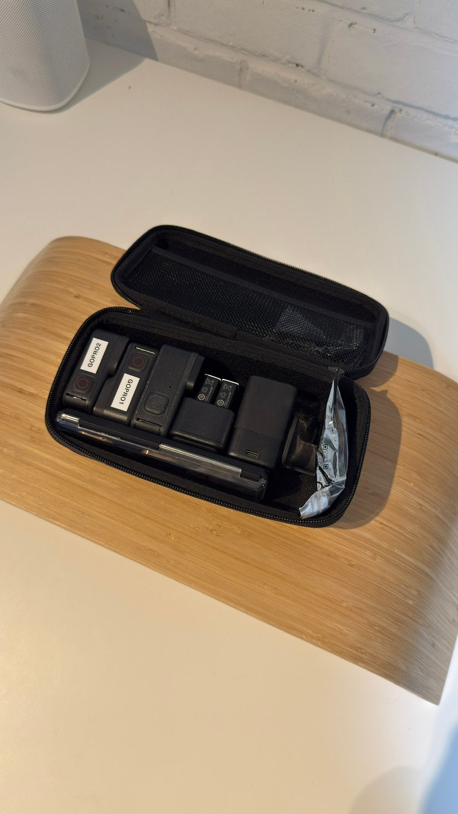 Foto 6 van Set van 3 GoPro-camera’s – 2 HERO8 Black en 1 HERO12 Black
