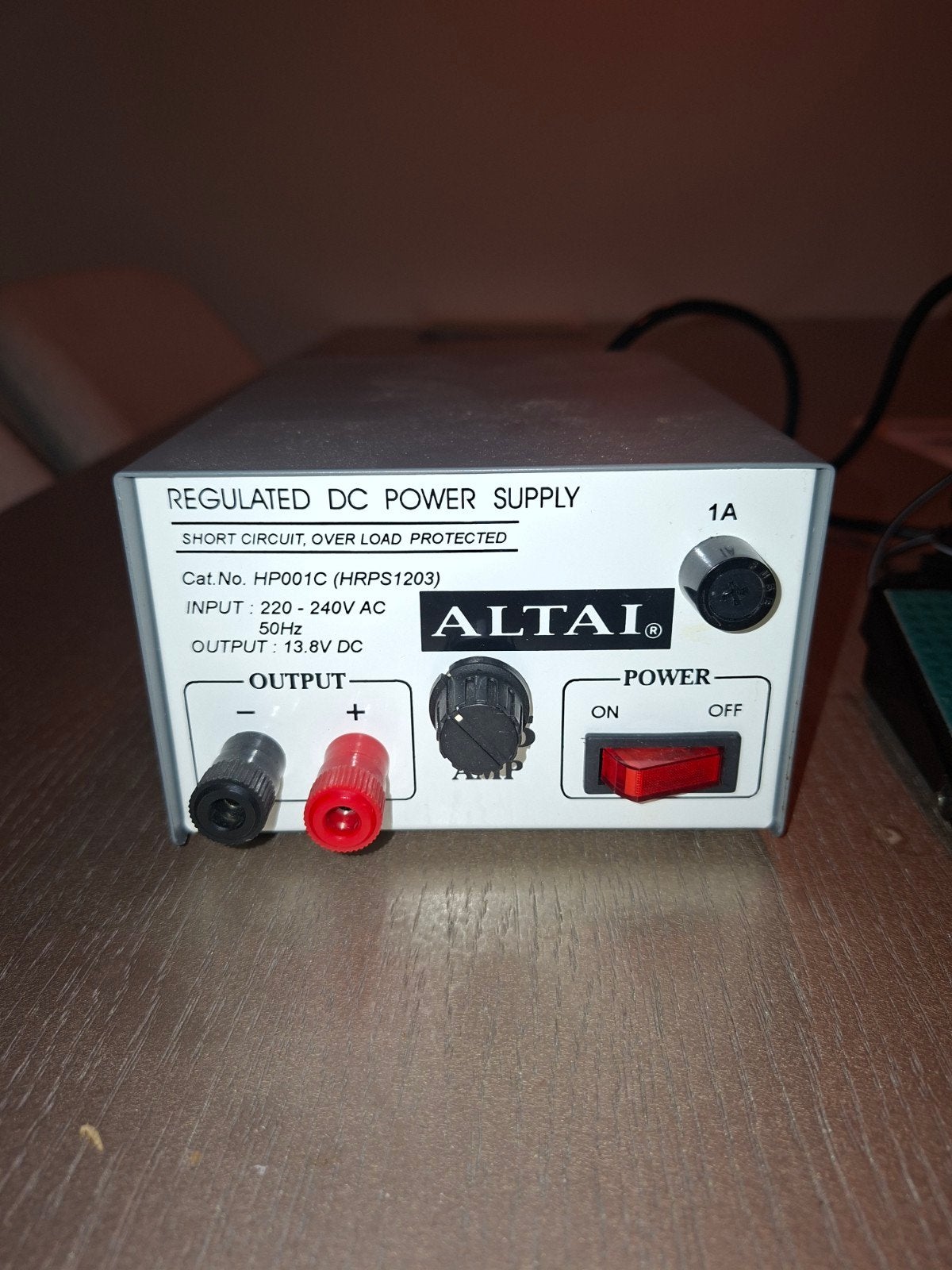 Altai Gereguleerde DC voeding voor tatoeërmachine 13.8V 3-5A, Ophalen of Verzenden