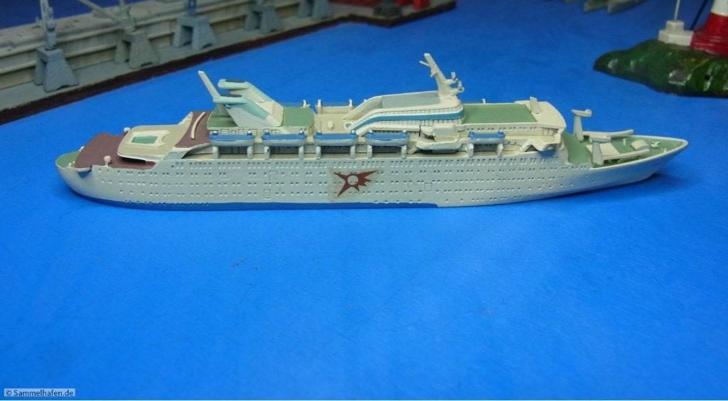 Starward 1:1250, Ophalen of Verzenden, Zo goed als nieuw, Motorboot, Schaalmodel