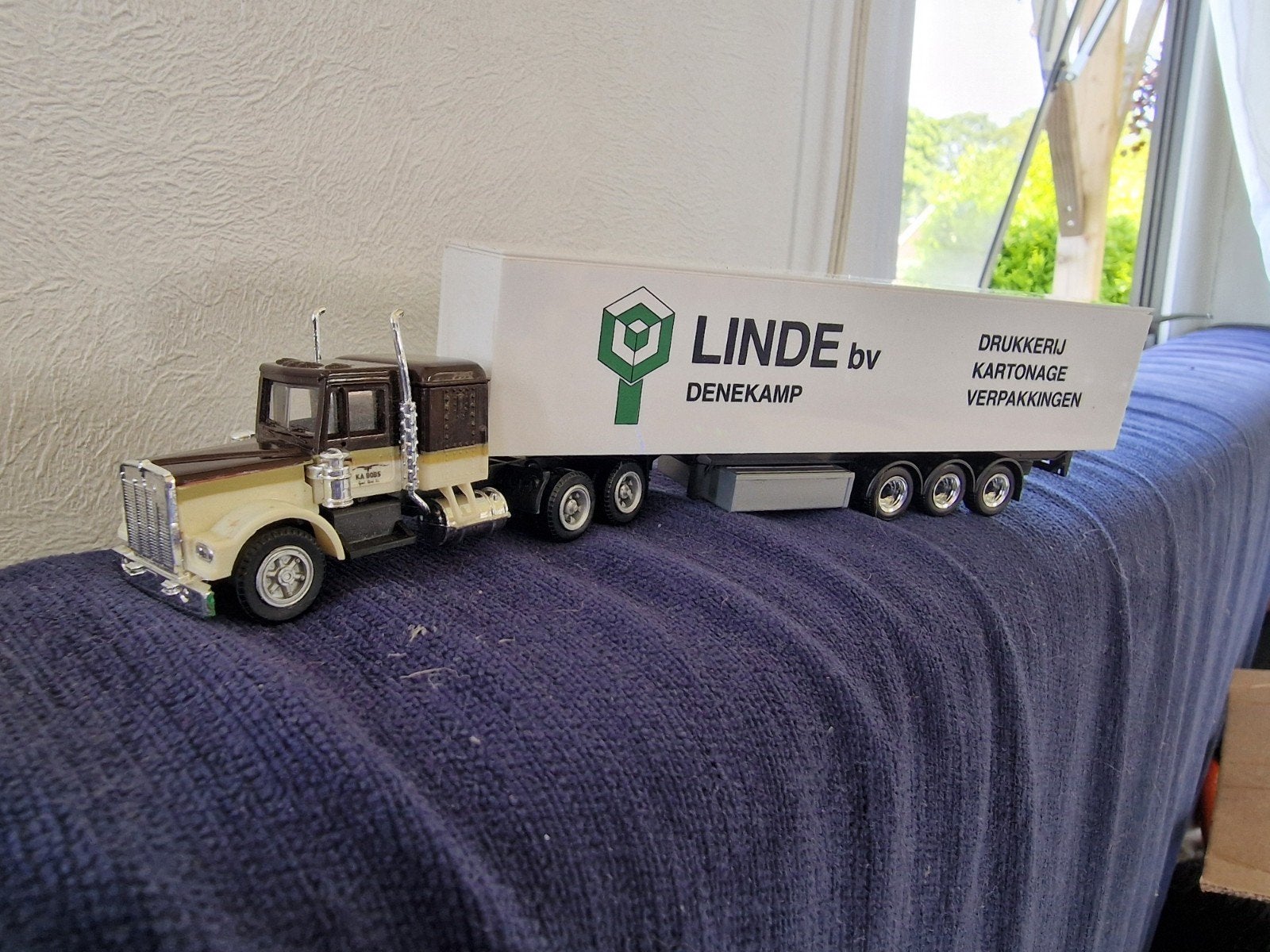 Model vrachtwagen met oplegger - Linde bv Denekamp, Ophalen of Verzenden, Zo goed als nieuw