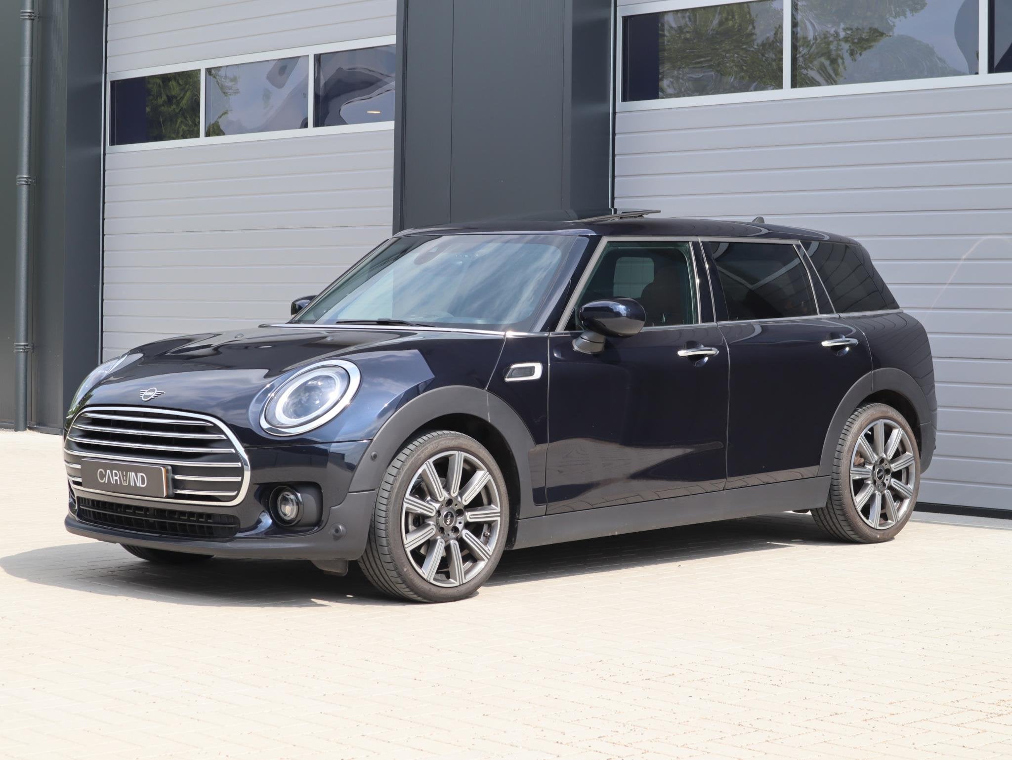 MINI Clubman Cooper|VOL| Orig NL | Pano | H/K | HUD | LEDER!, Auto's, Gebruikt, 715 kg, Blauw, Origineel Nederlands