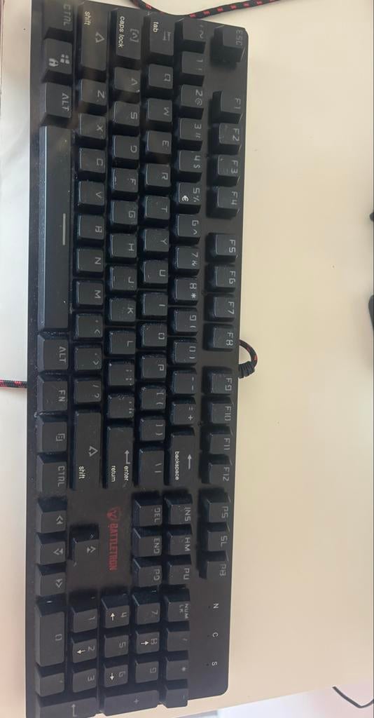 Battletron Gaming Toetsenbord met Verlichting voor PC/Laptop, Computers en Software, Toetsenborden, Ophalen, Gebruikt, Gaming toetsenbord