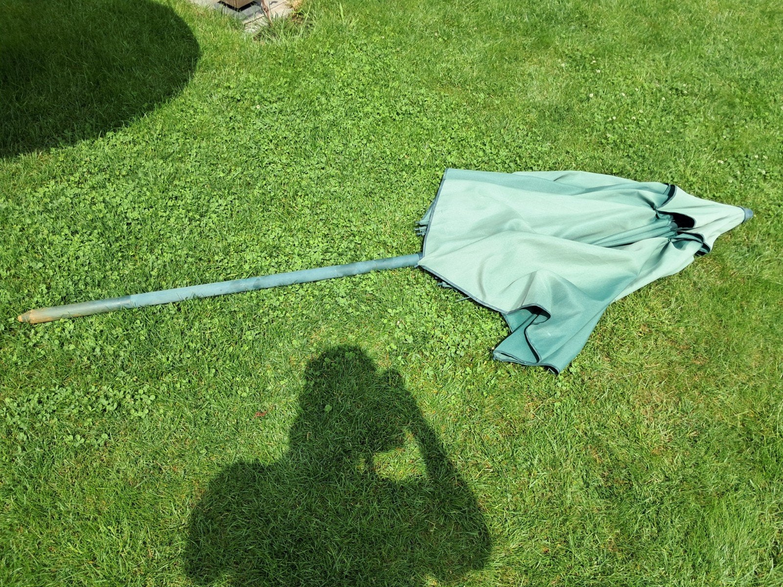 Gebruikte strandparasol, groen, Tuin en Terras, Parasols, Ophalen
