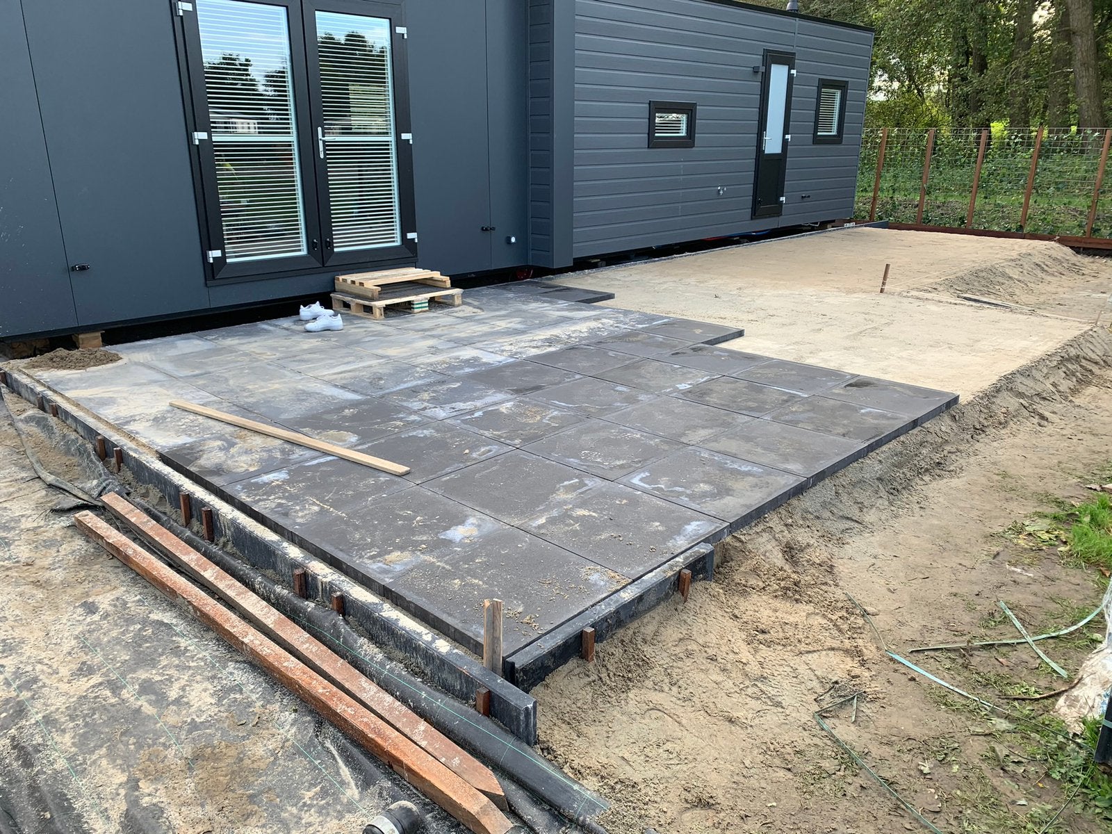 Tuinaanleg alles voor uw tuin, Bestrating
