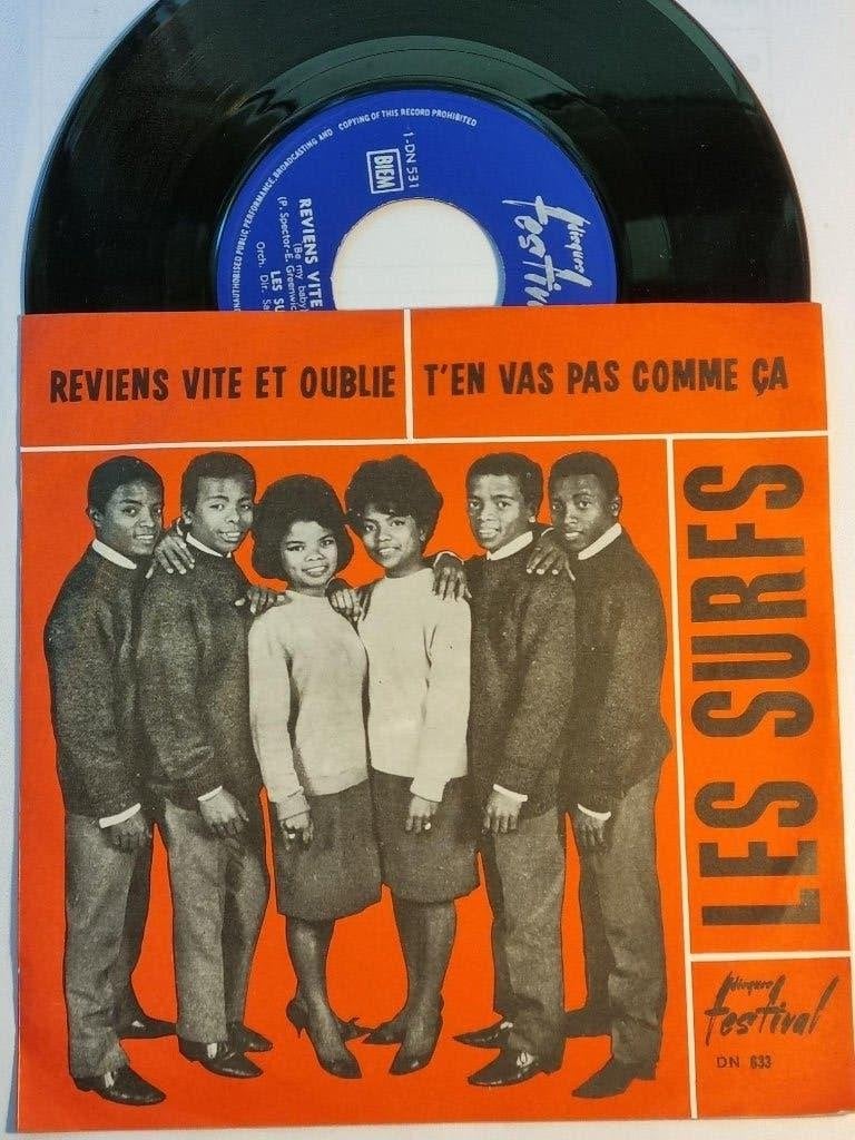 single Les Surfs REVIENS VITE ET OUBLIE plaat uit 1963, 7 inch, Ophalen of Verzenden, Zo goed als nieuw, Pop