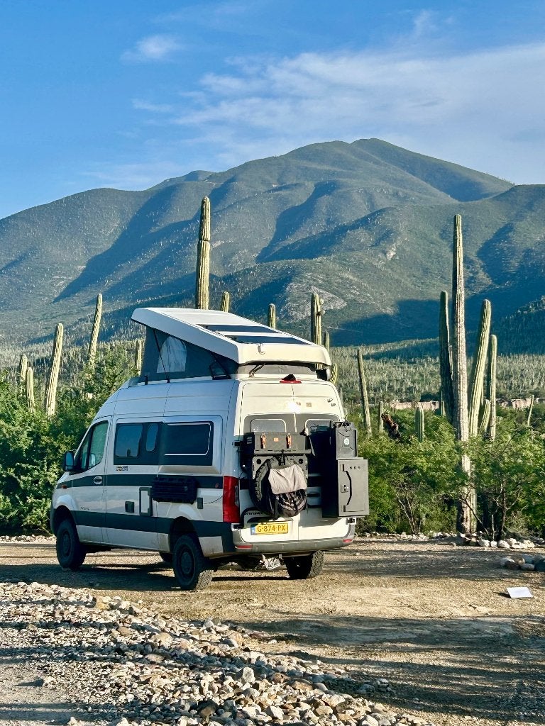 Hymer Grand Canyon S 4x4 Buscamper, Buscamper of Camperbus, Ringverwarming, Gaslek-detector, Particulier