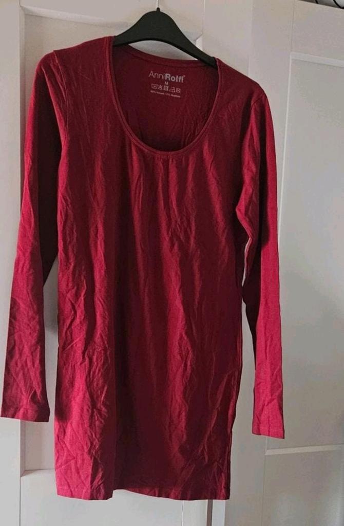 Nieuw rood t-shirt maat M, Kleding | Dames, T-shirts, Maat 38/40 (M), Nieuw, Ophalen of Verzenden, Lange mouw