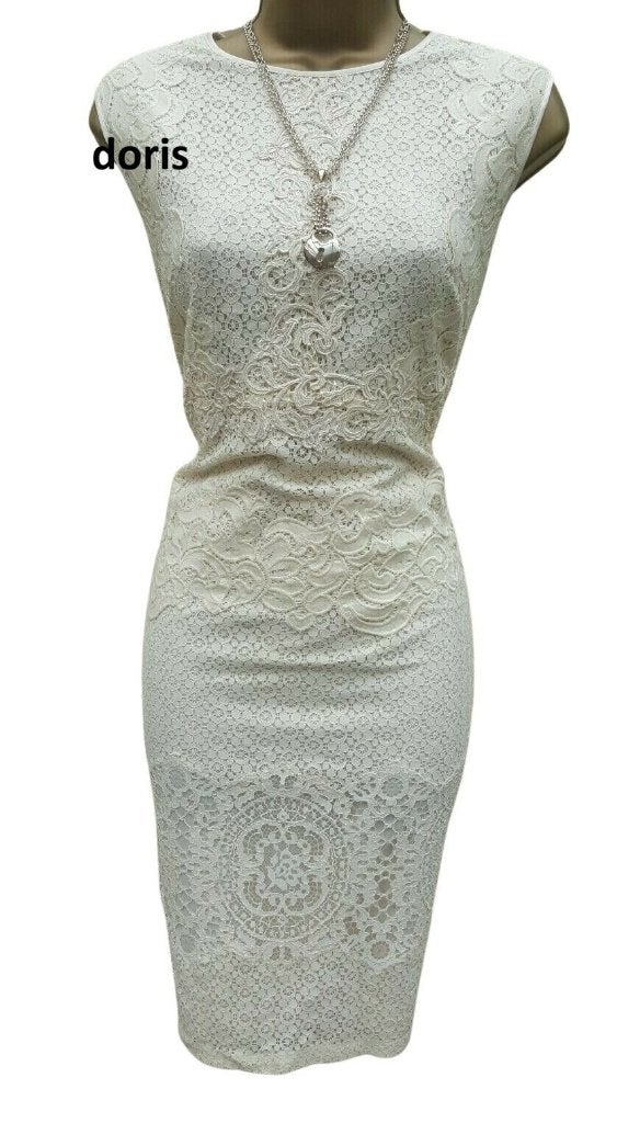jurk Karen Millen maat 12/40 oksel tot oksel 46 cm, Maat 38/40 (M), Karen Millen, Ophalen of Verzenden, Zo goed als nieuw
