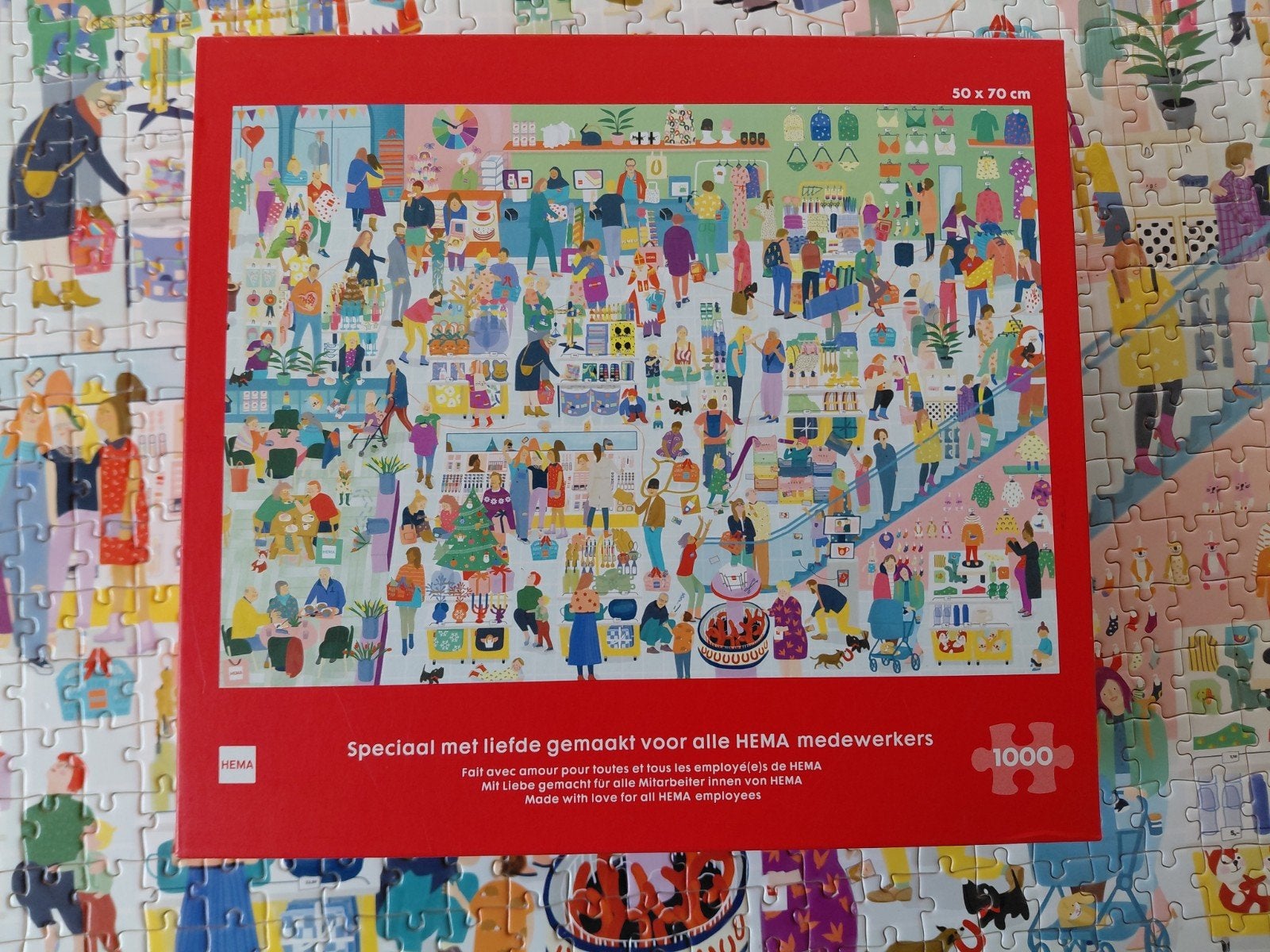 HEMA Puzzel 1000 stukjes - Speciaal voor medewerkers, Ophalen of Verzenden, 500 t/m 1500 stukjes, Zo goed als nieuw, Legpuzzel