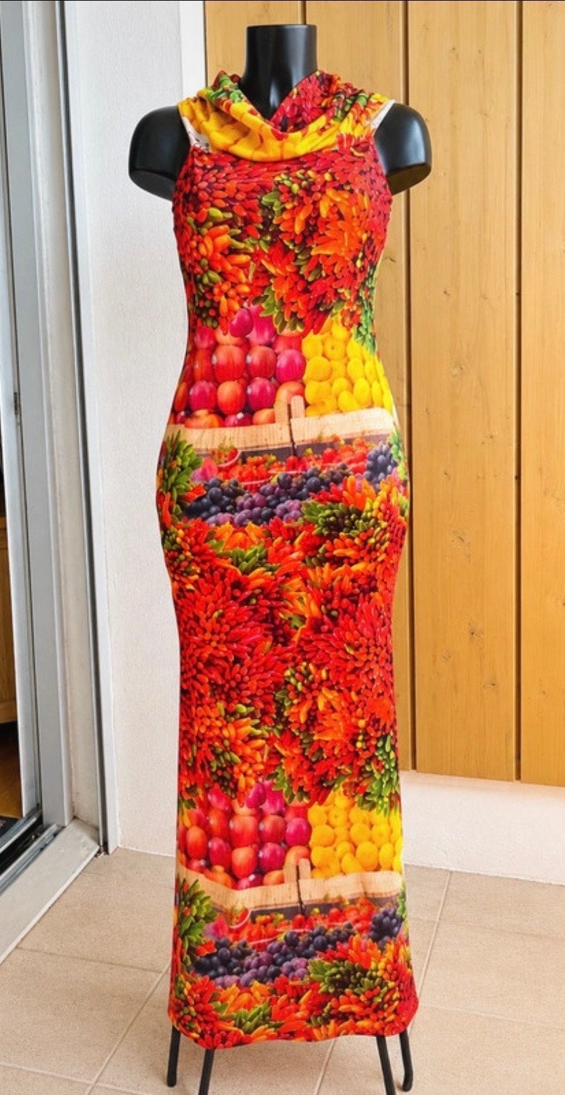 Zara Maxi Jurk met Chilipeper Print - Maat L, Kleding | Dames, Jurken, Meerkleurig, Maat 42/44 (L), Ophalen of Verzenden, Zo goed als nieuw