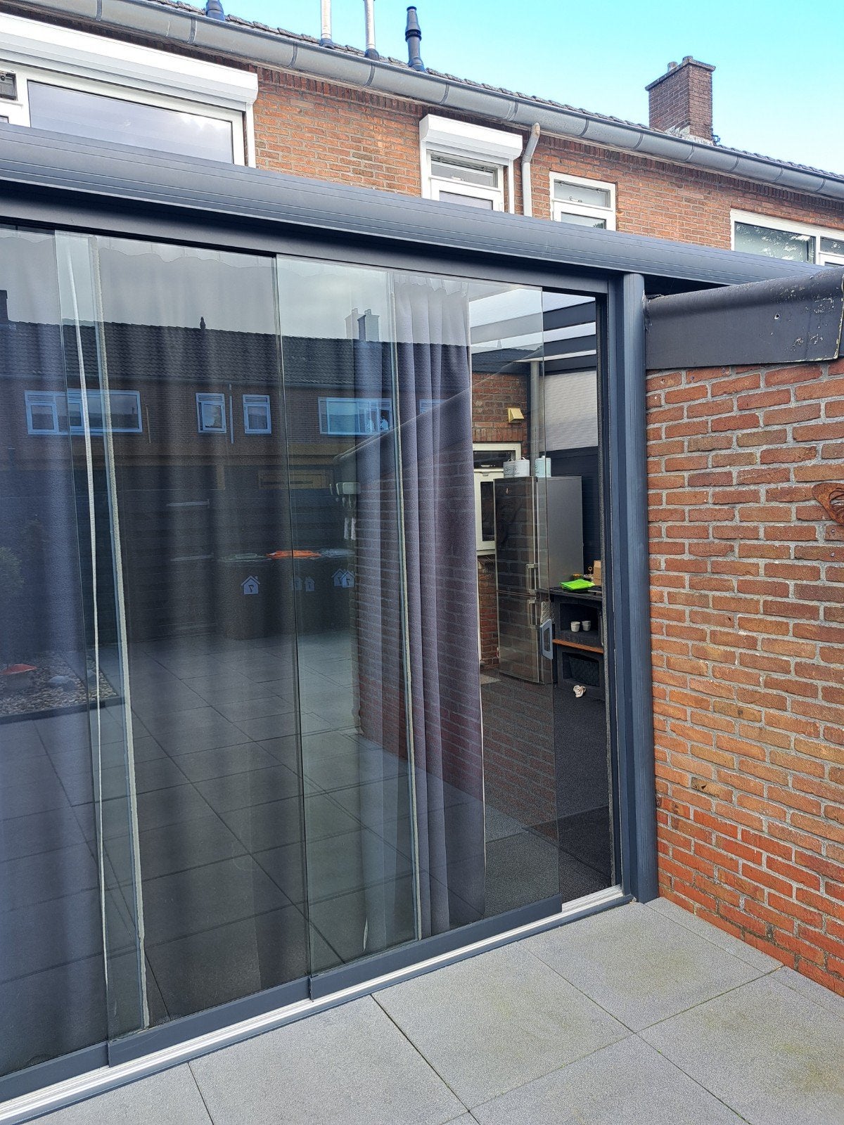 Moderne Veranda met Glazen Schuifwanden, Tuin en Terras, Ophalen, Gebruikt, Veranda