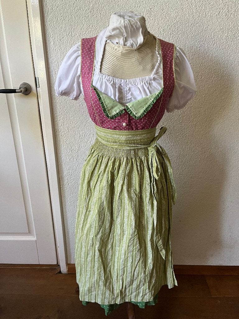 Loden Frey vintage Dirndl met schort en bloesje maat 36 nr 7, Ophalen of Verzenden, Overige thema's, Kleding, Maat 36 (S)