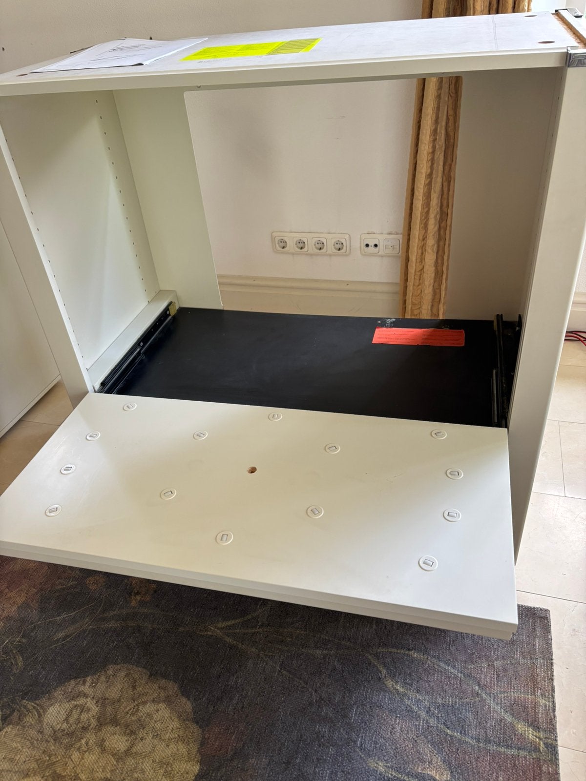 Uitschuifbare (TV/) plank voor Interlübke Medium Plus kast, Ophalen, Overige materialen, 50 tot 100 cm, Zo goed als nieuw