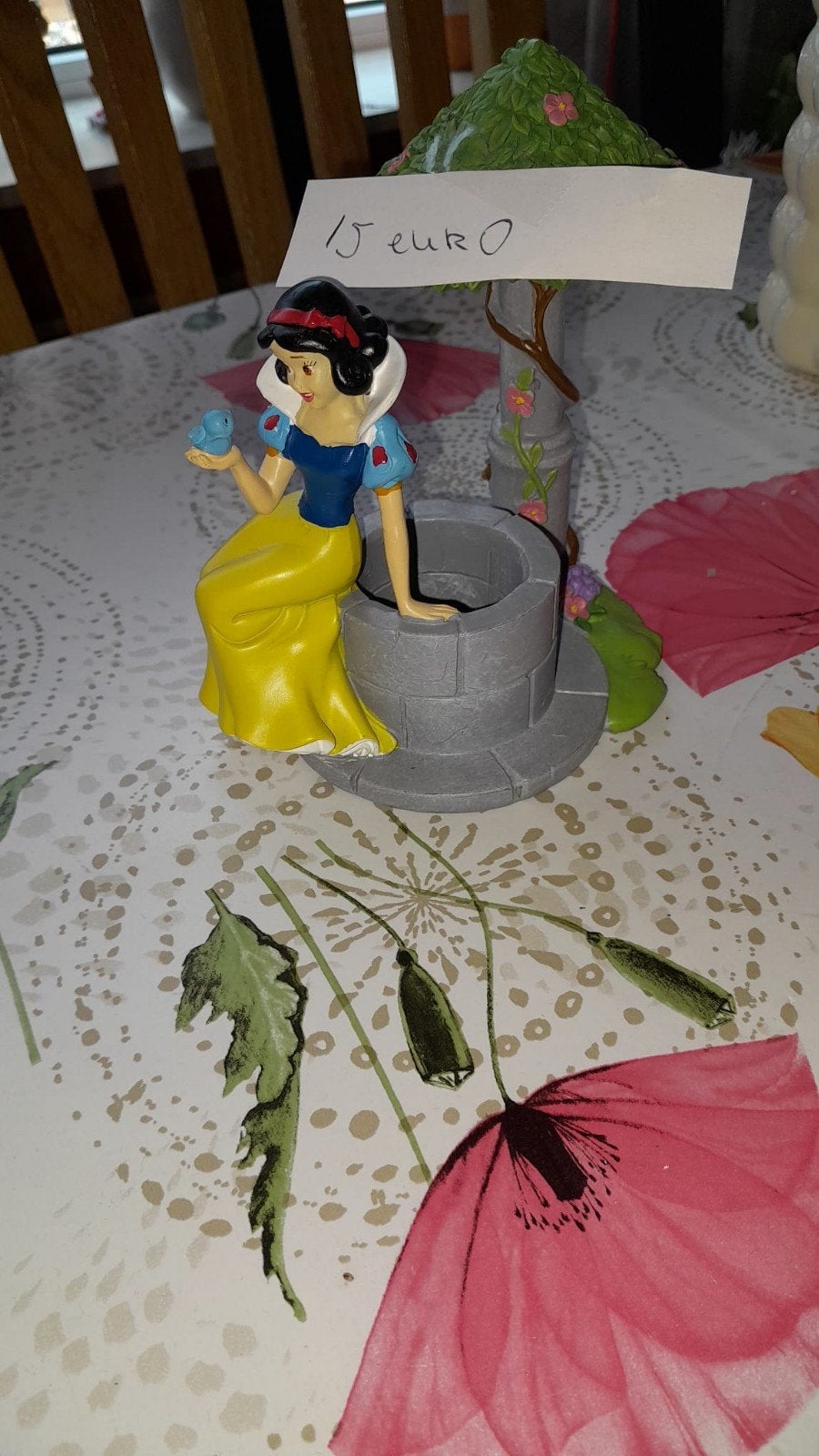 Sneeuwwitje beeldje bij waterput - Disney decoratie, Ophalen
