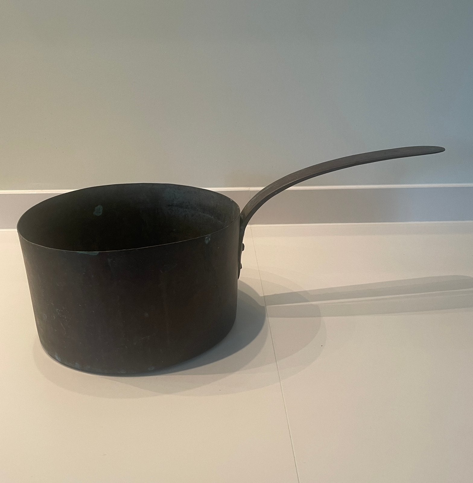 Antiek, koperen pan uit Frankrijk, Ophalen of Verzenden, Koper