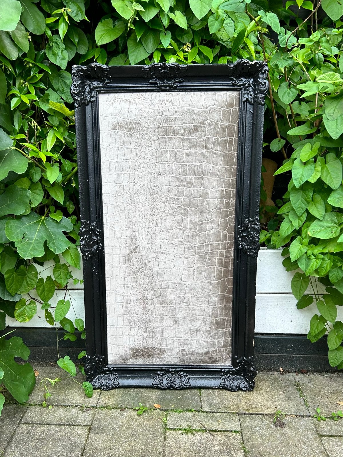 Barok wandpaneel met crocoprint velvet stof, Ophalen, Hout, Zwart, Klassiek