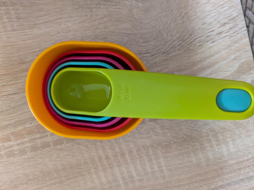 Kleurrijke set Amerikaanse maatcups (Cups measurement), Huis en Inrichting, Keuken | Bestek, Zo goed als nieuw, Kunststof, Ophalen of Verzenden
