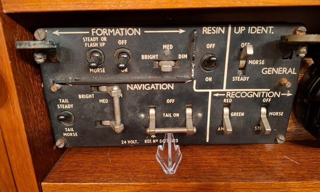 WO2 light controlpanel / RAF bomber / seinsleutel, Verzamelen, Ophalen of Verzenden, Luchtmacht, Engeland