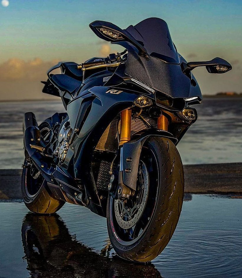 Yamaha YZF-R1 2016 - inruil Suzuki GSXR op de R1 mogelijk, Occasion, 4 cilinders, Motorrijbewijs A, Super Sport