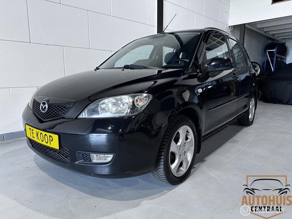 Mazda 2 1.6 Sportive*Airco*Elekramen*Trekhaak, Voorwielaandrijving, 1596 cc, Gebruikt, Zwart