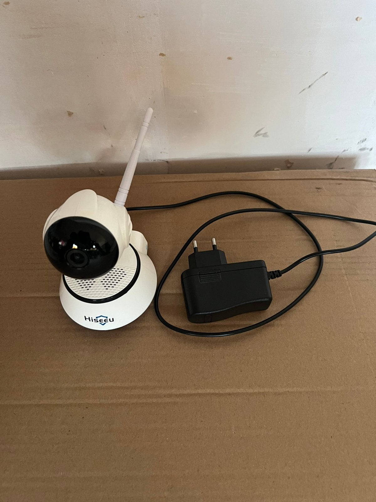 Hiseeu FH2A WiFi IP Camera–Beveiligingscamera met Nachtzicht, Ophalen of Verzenden, Zo goed als nieuw, Binnencamera