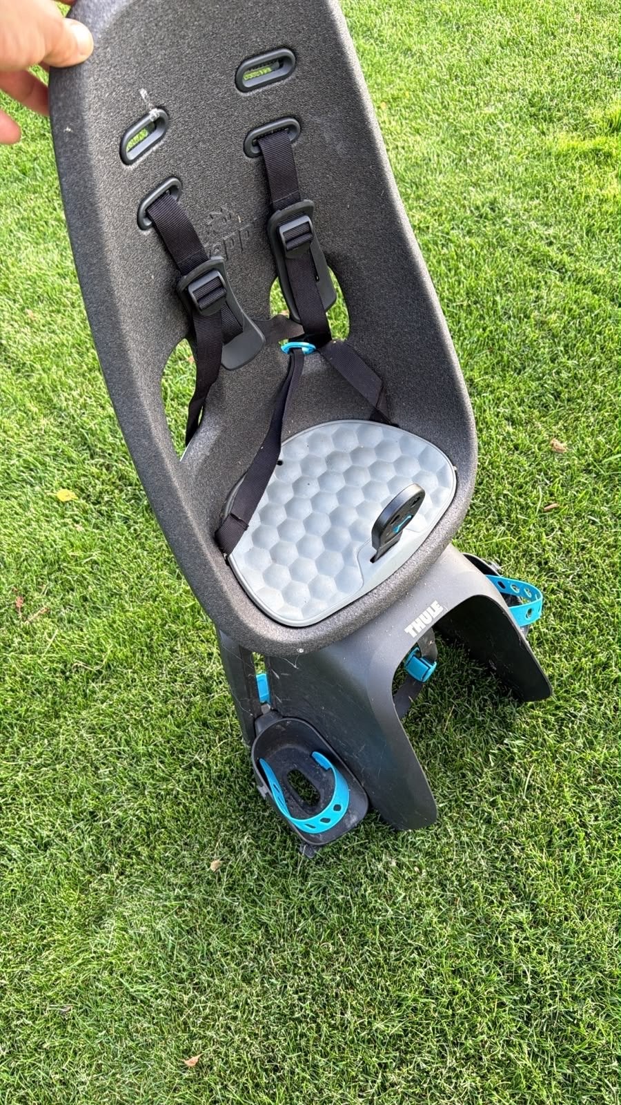 Thule Yepp fietsstoeltje achter, Fietsen en Brommers, Fietsaccessoires | Fietsstoeltjes, Ophalen, Zo goed als nieuw, 9 t/m 18 kg
