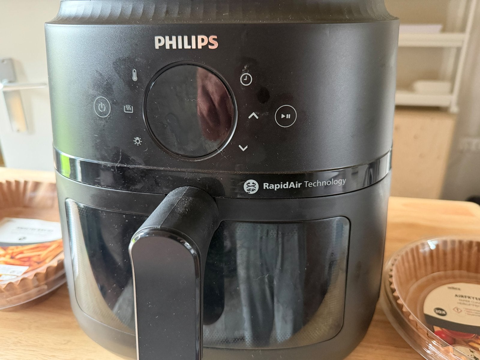 Philips Airfryer NA230/00 - Zo goed als nieuw, Ophalen, Zo goed als nieuw, Airfryer, 750 t/m 999 gram
