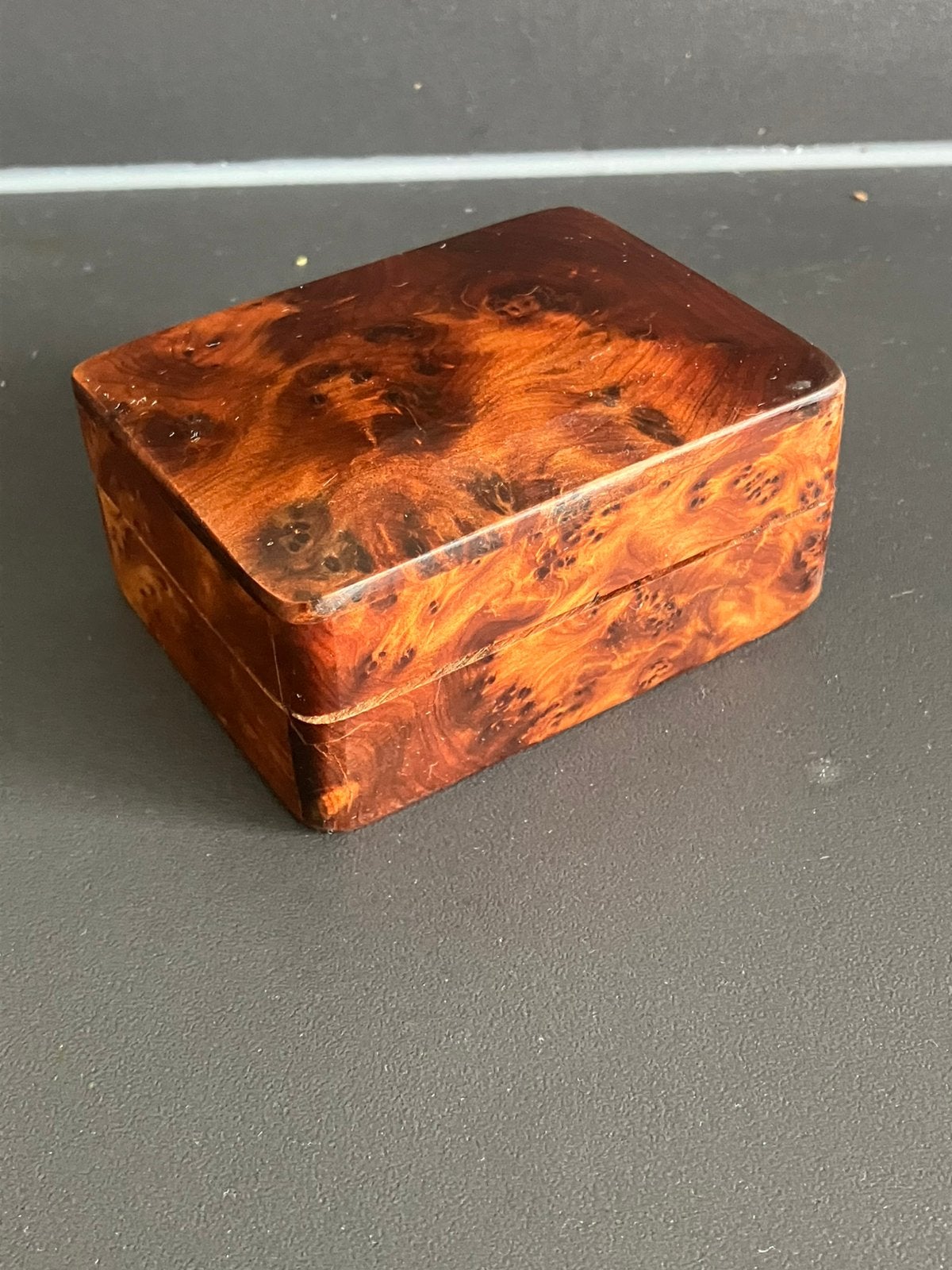 Mooi Thuya Houten Sieradenkistje - 8x6x4cm, Ophalen of Verzenden