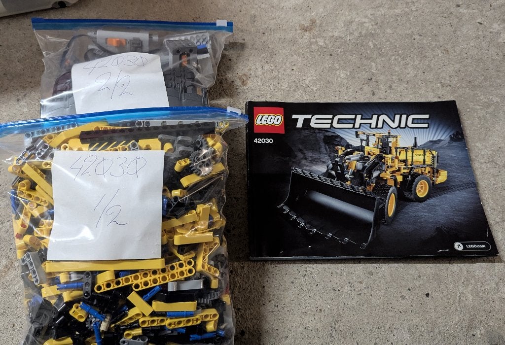 lego technic 42030 met power functies, Kinderen en Baby's, Speelgoed | Duplo en Lego, Ophalen of Verzenden, Zo goed als nieuw