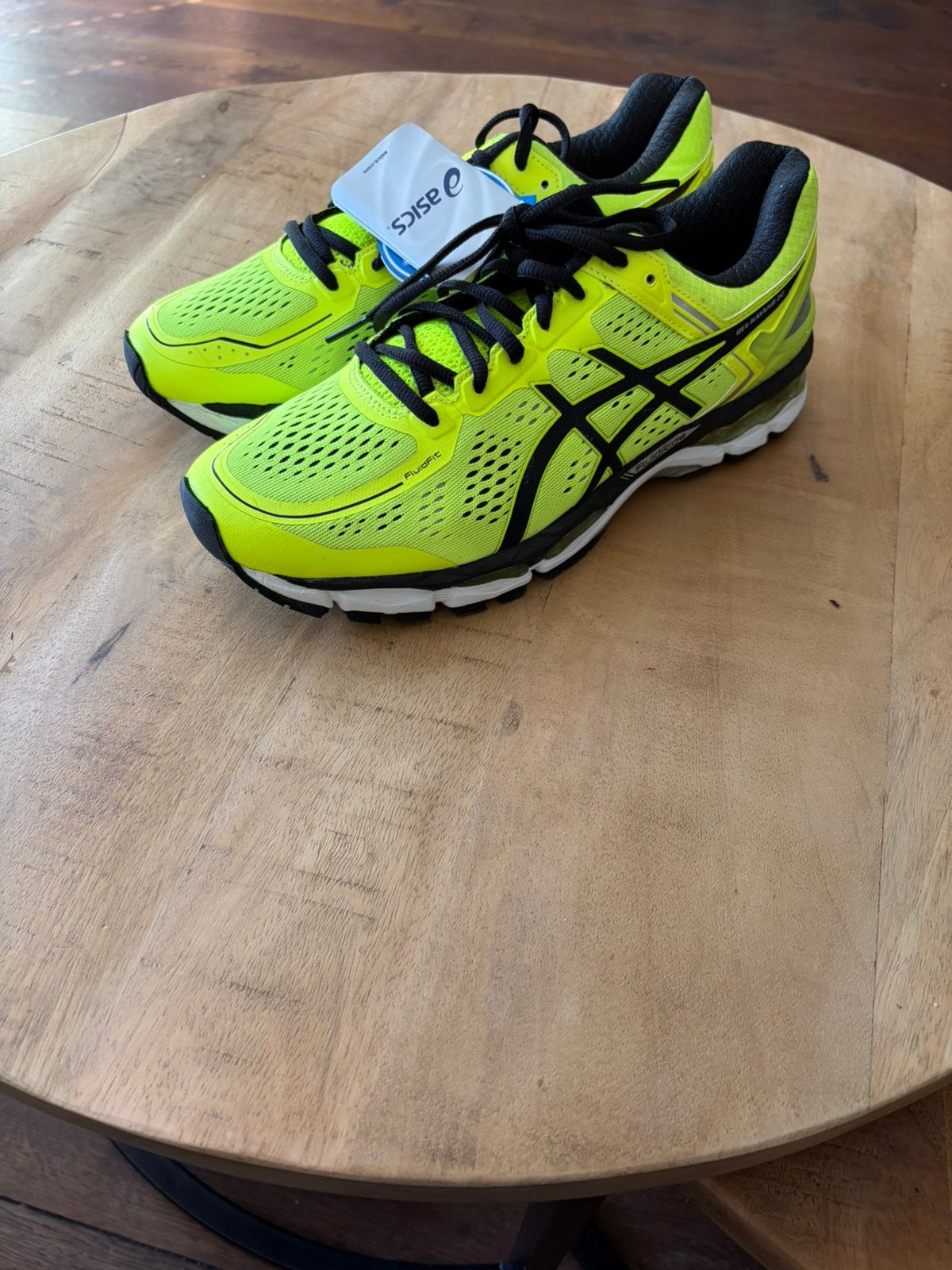Asics Gel Kayano (maat 43,50), Ophalen, Hardloopschoenen, Nieuw, Hardlopen