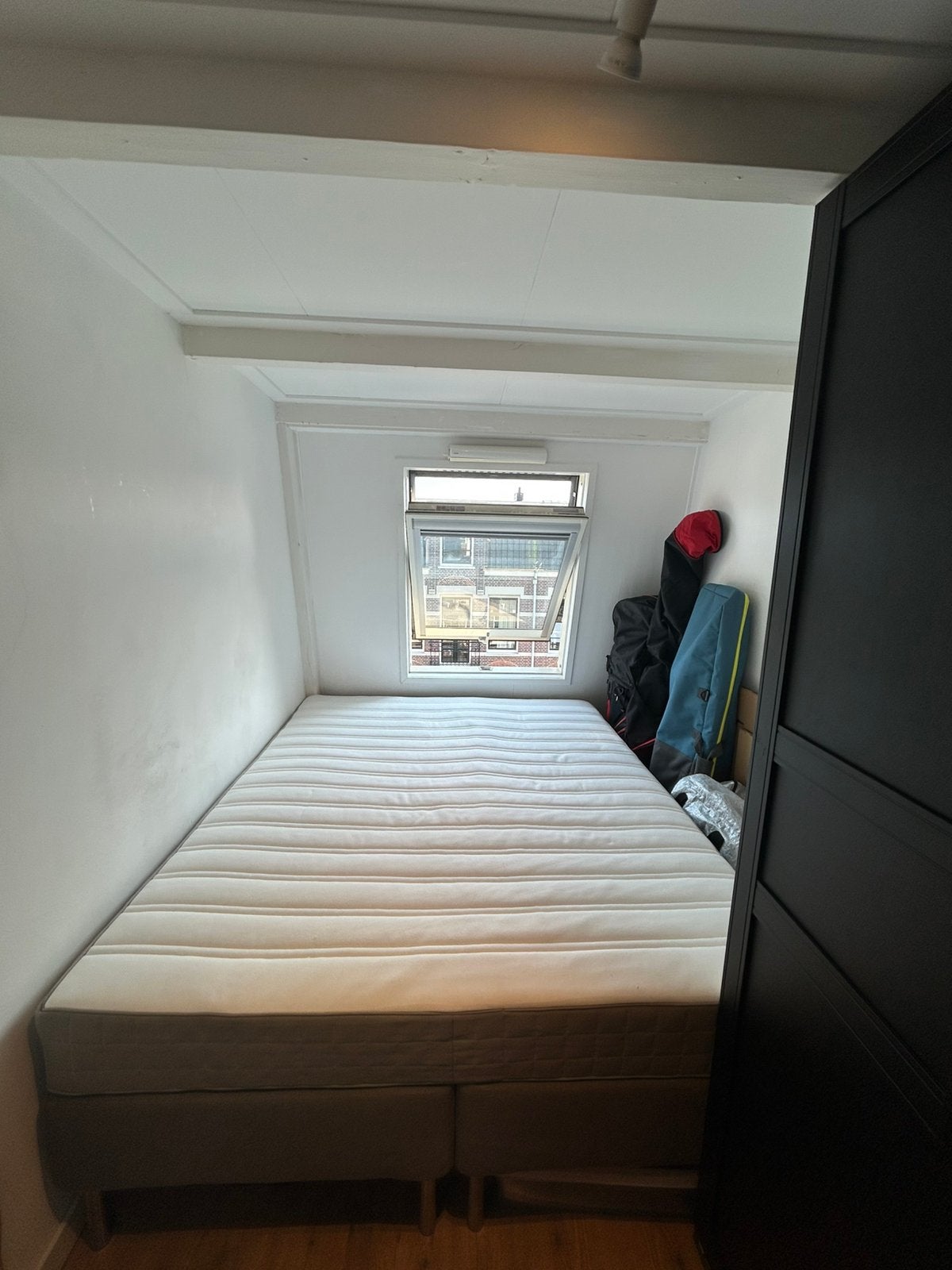 IKEA Espevar boxspring en matras 160cm met hoge pootjes, Ophalen, Zo goed als nieuw, Tweepersoons