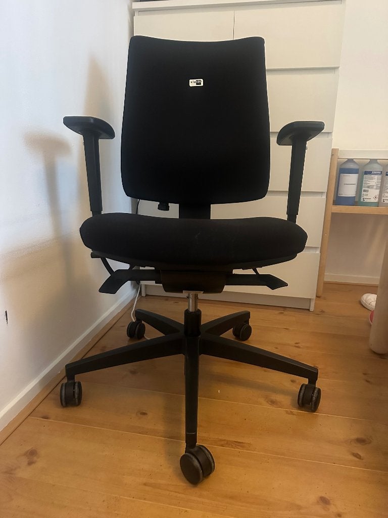 Bureaustoel viasit, Huis en Inrichting, Ophalen, Gebruikt, Zwart, Bureaustoel