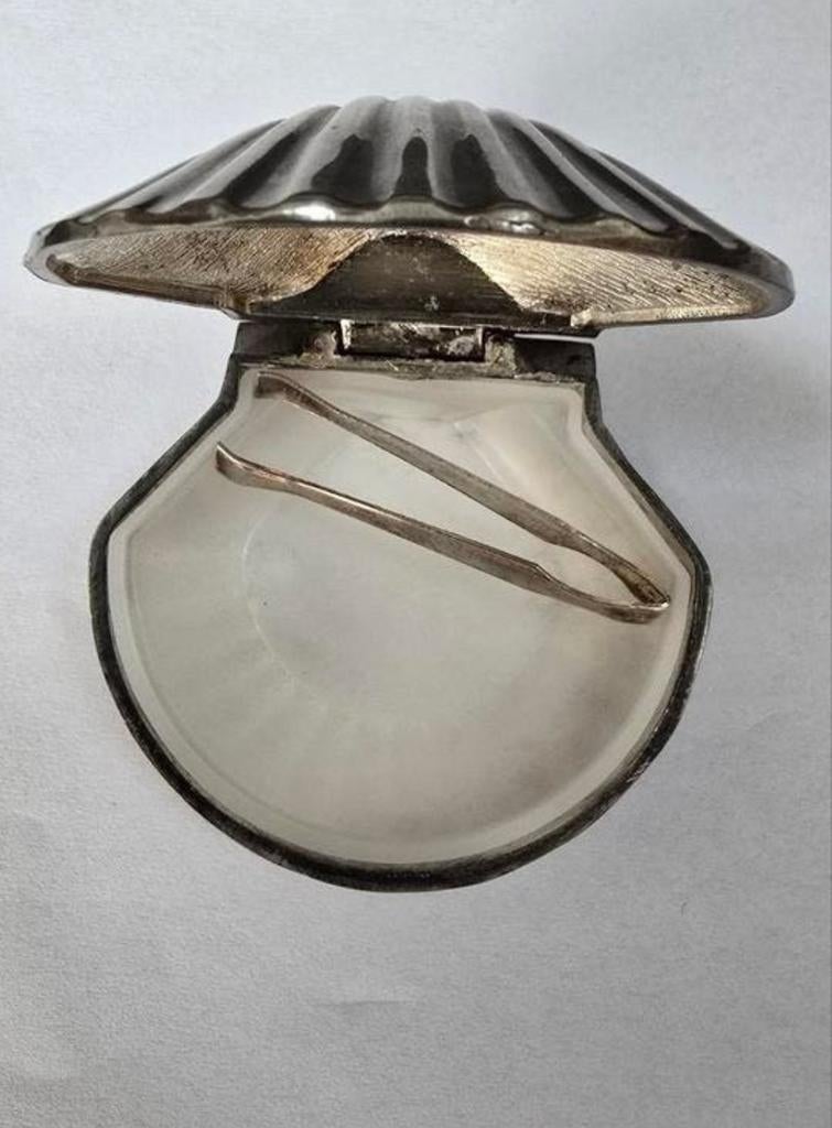 Vintage Schelpvormige Poederdoos met Pincet, Verzenden, Gebruikt