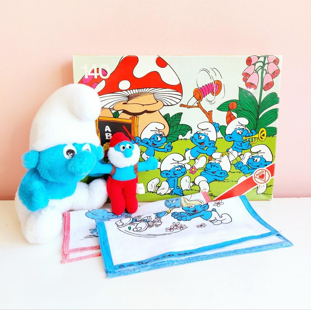Smurfen verzameling: knuffels, puzzel en zakdoekjes, Ophalen of Verzenden, Gebruikt, Verschillende Smurfen