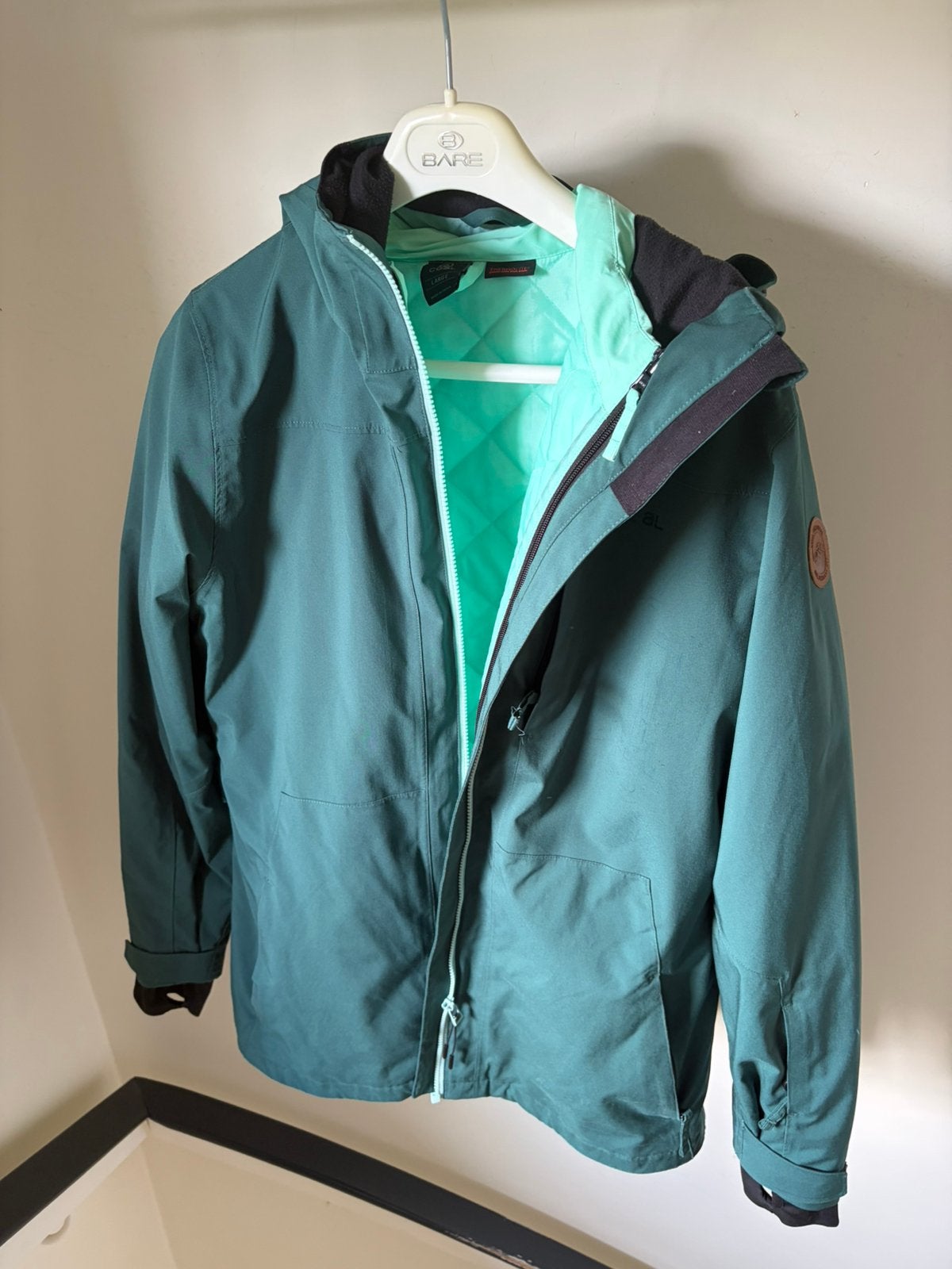 Snowboard jas L, Kleding | Dames, Wintersportkleding, Ophalen of Verzenden, Gedragen, Jack