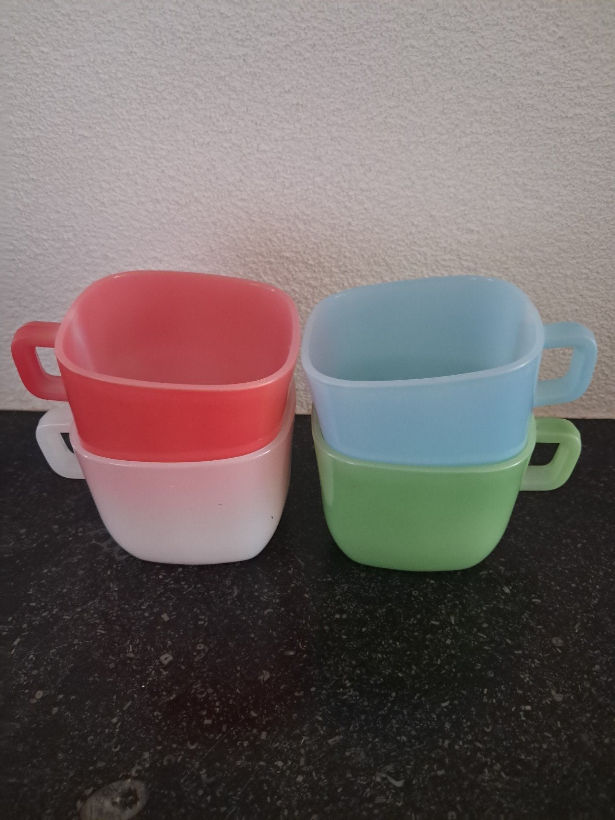 4 kopjes Opale France, Ophalen of Verzenden