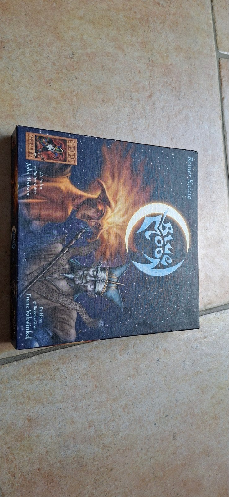 Blue Moon bordspel - Strategisch kaartspel, Een of twee spelers, Ophalen of Verzenden, Zo goed als nieuw, 999 Games