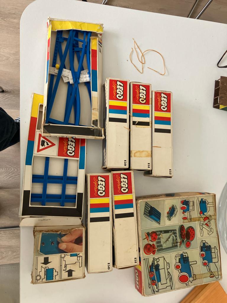 Lego trein met rails, wissels, trafo en wagons - buitenkans!, Kinderen en Baby's, Speelgoed | Duplo en Lego, Lego, Ophalen of Verzenden