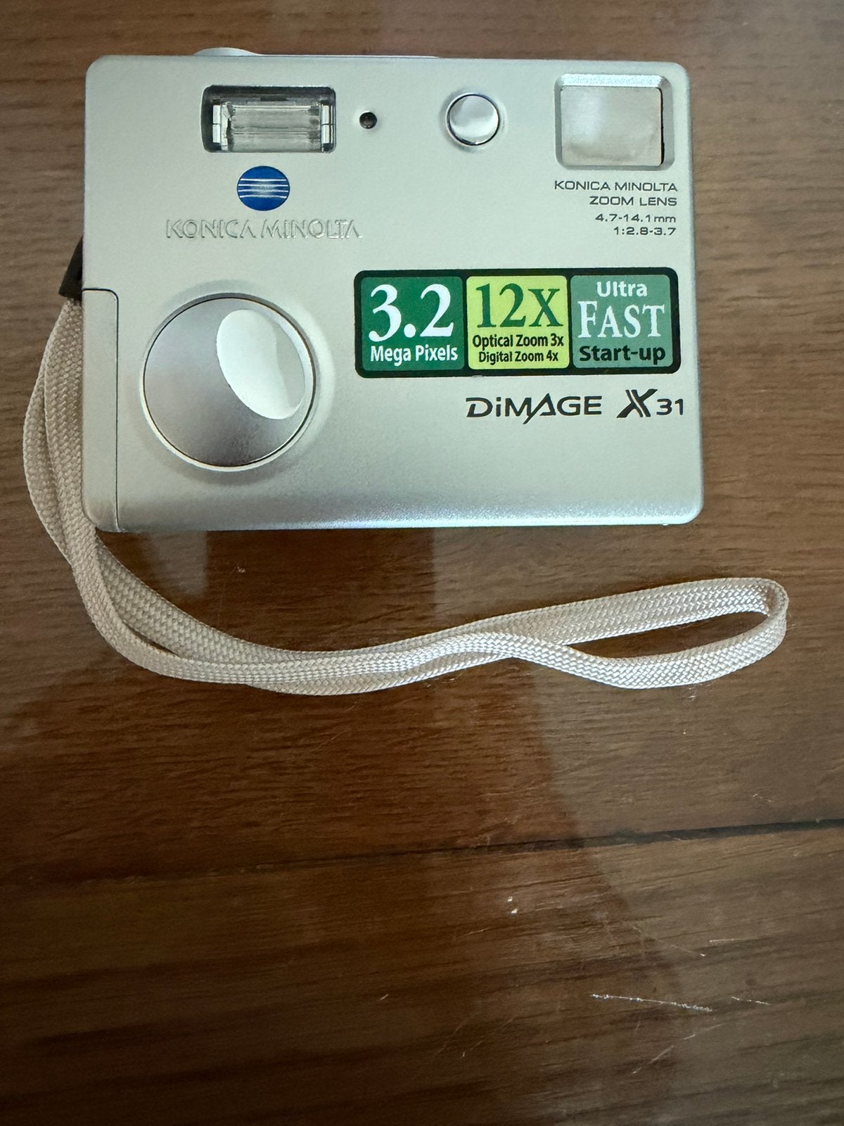 Konica Minolta 3,2 megapixel op batterij, Ingebouwde flitser, Gebruikt, Konica, Ophalen of Verzenden