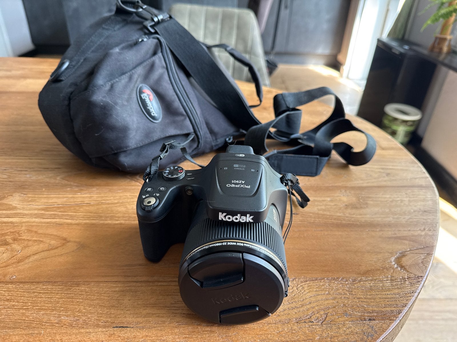 Kodak Pixpro AZ901 Bridgecamera met 90x optische zoom, Compact, Ophalen of Verzenden, Zo goed als nieuw, Kodak