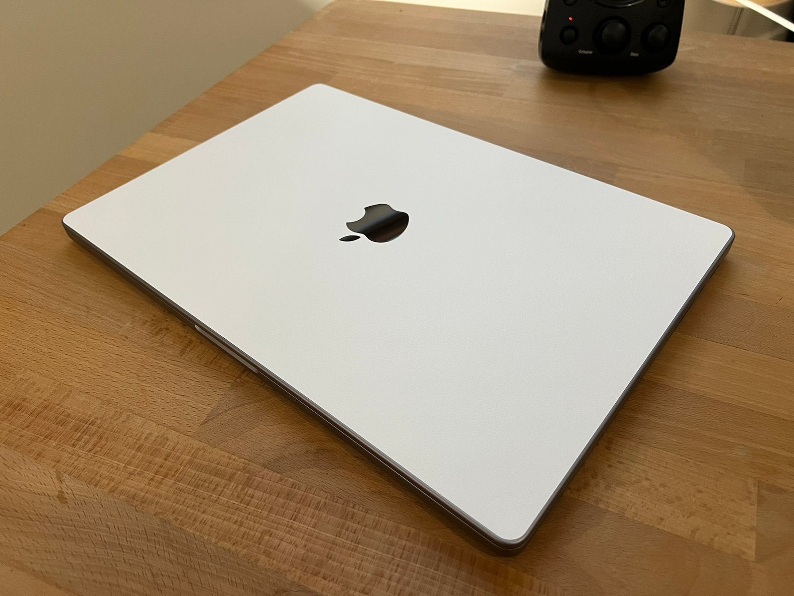 Macbook Pro 16 Inch M1 Pro - Bouwjaar 2023, Ophalen of Verzenden, Zo goed als nieuw, 4 Ghz of meer, SSD