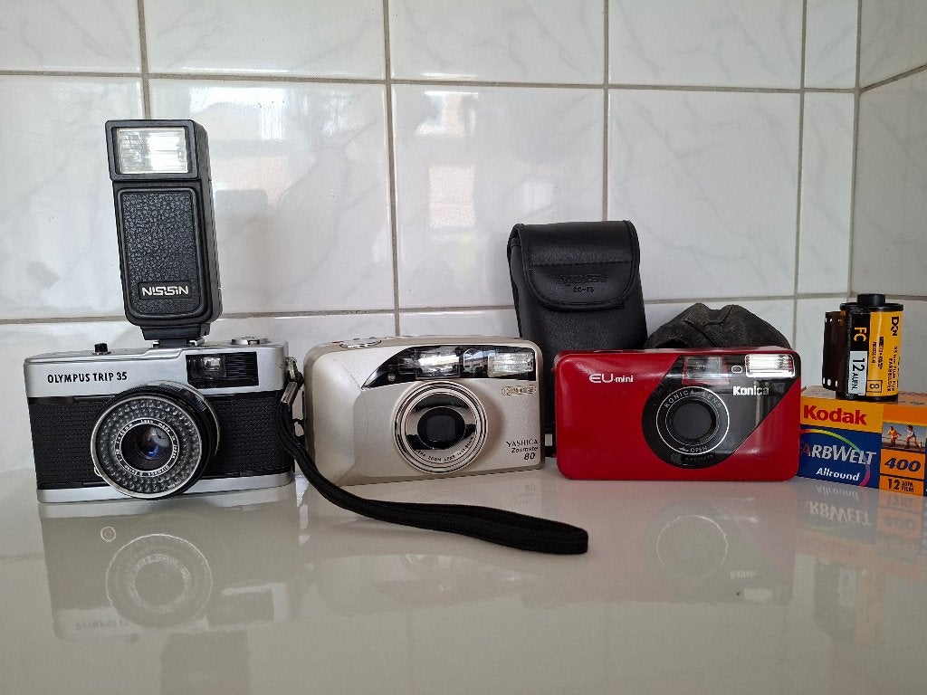 Oude fotocamera's, Audio, Tv en Foto, Fotocamera's Analoog, Ophalen, Gebruikt, Compact, Overige Merken
