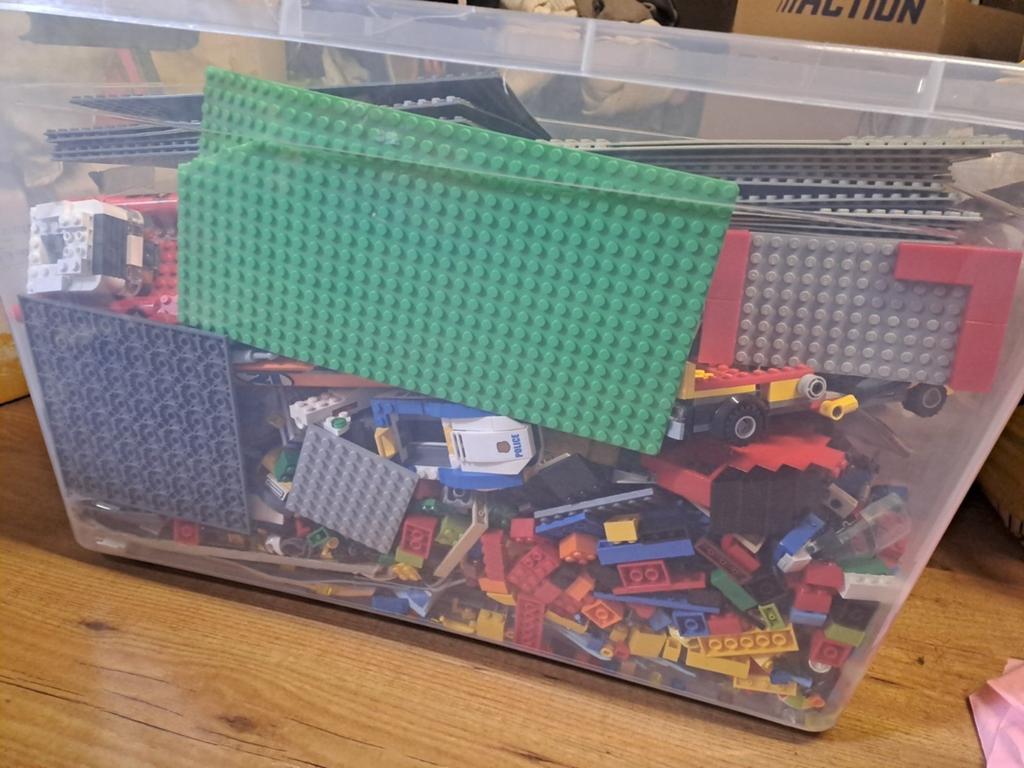 Lego dorp, Ophalen