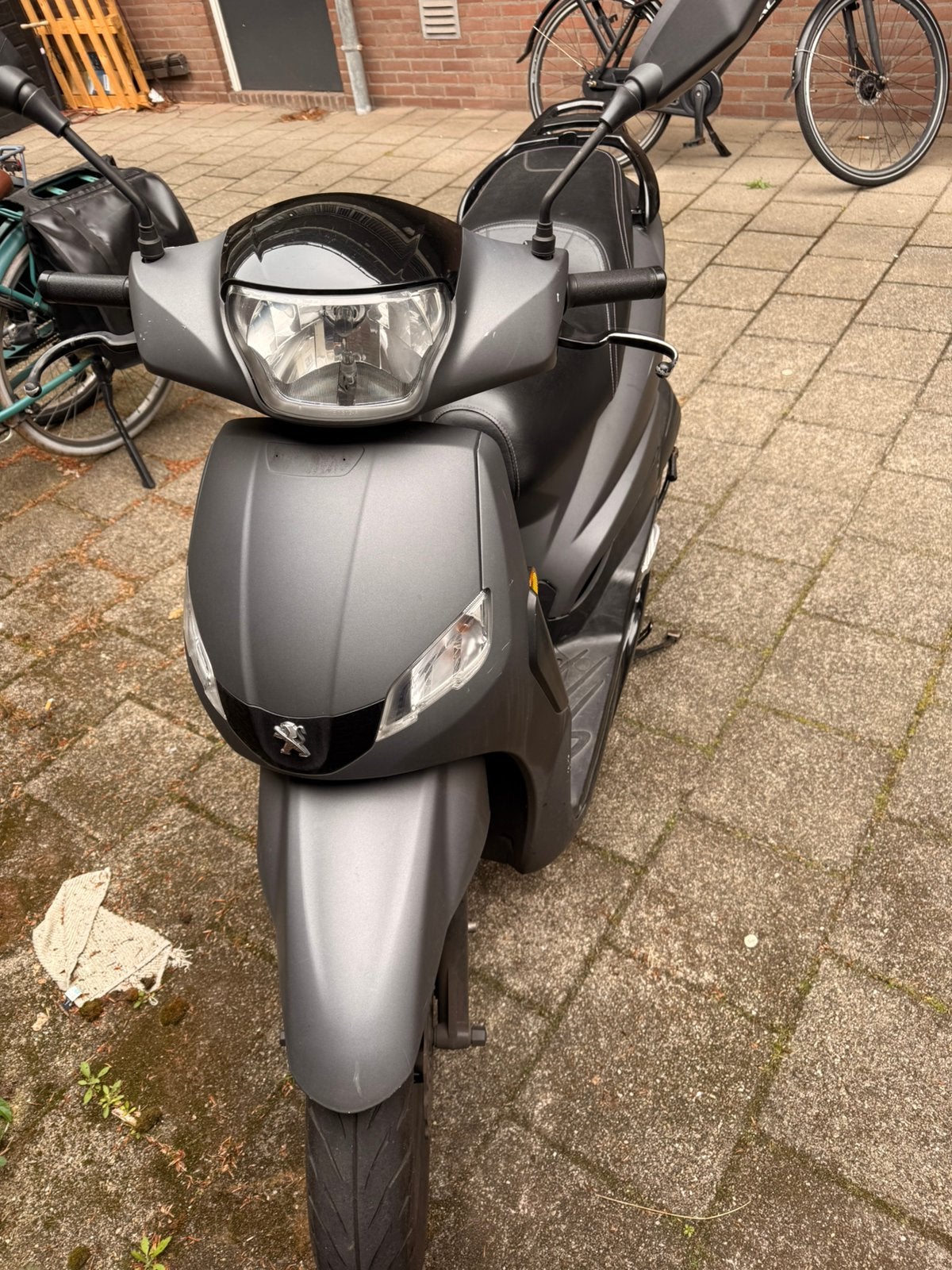Scooter Peugeot Tweet 50cc, Fietsen en Brommers, Scooters | Peugeot, Ophalen, Overige modellen, Maximaal 45 km/u, Zo goed als nieuw