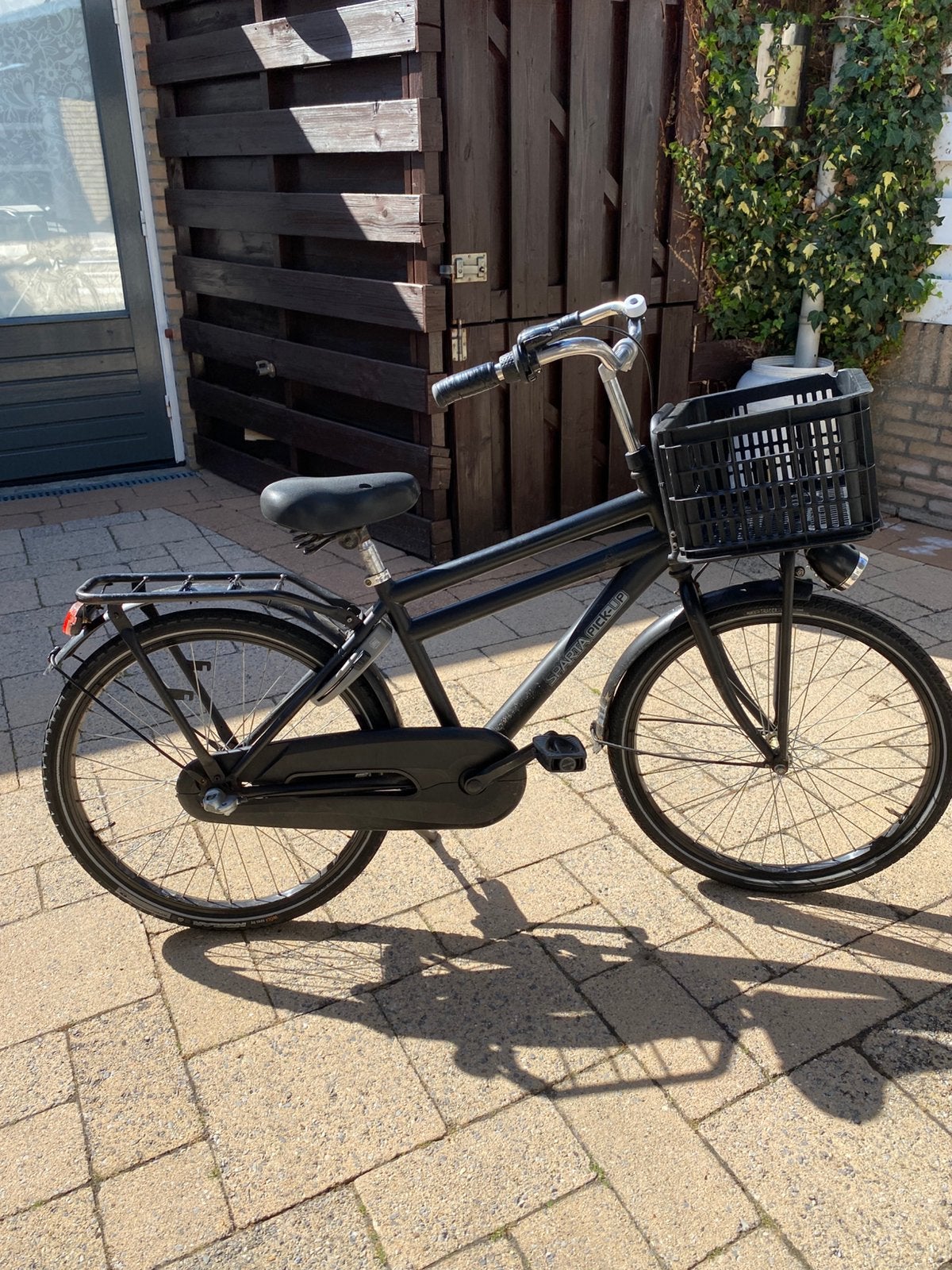 Zwarte jongensfiets Sparta Pick-Up 24 inch, Fietsen en Brommers, Fietsen | Jongens, Ophalen, Gebruikt, 24 inch, Versnellingen