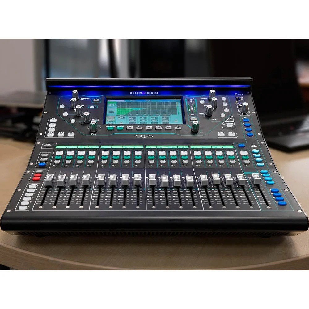 Allen&Heath SQ5 Digitale Mixer - Zo goed als nieuw, Muziek en Instrumenten, Mengpanelen, Ophalen, Zo goed als nieuw, 20 kanalen of meer